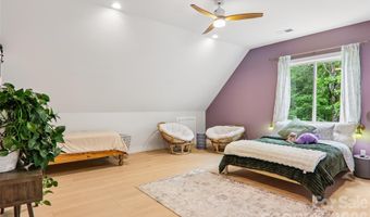 18 Baker Pl, Arden, NC 28704