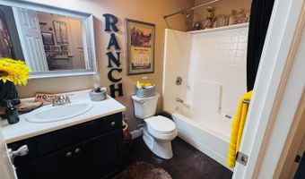 948 Counrty Ln, Angels Camp, CA 95222