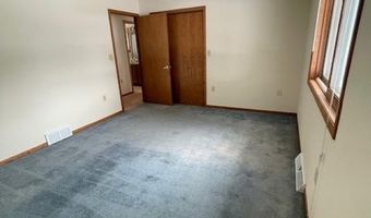 912 DUCHAC St, Antigo, WI 54409