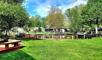 10015 Regatta Trl, Aurora, OH 44202