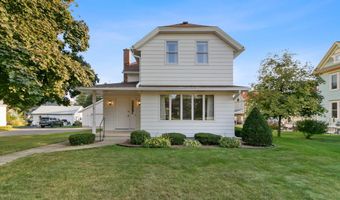 118 Main St, Arlington, WI 53911