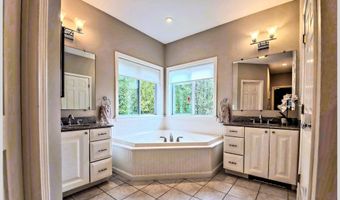 172 Merrill Rd, Campton, NH 03223