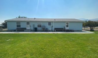 800 Butte Ave, Challis, ID 83226