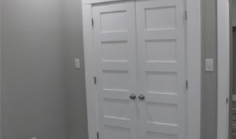 104 S Hubbard St 3 Lots, Alvord, TX 76225