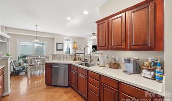 183 Autumn Falls Dr, Clover, SC 29710