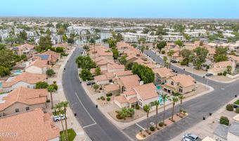 724 N ASH Dr, Chandler, AZ 85224