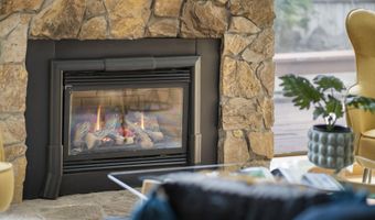 1869 NE Moonglow Ct, Bend, OR 97701