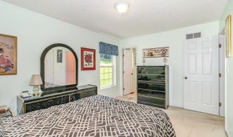 76 Main St, Addyston, OH 45001