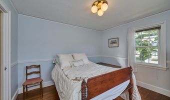 238 Lagrange St, Boston, MA 02132