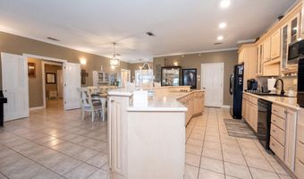701 S Hill Ct, Biloxi, MS 39532