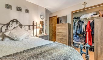 222 Keats Ln, Albrightsville, PA 18210