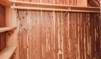 377 High St, Candia, NH 03034