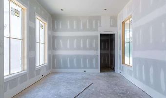 195 Shady Grv, Alpharetta, GA 30009