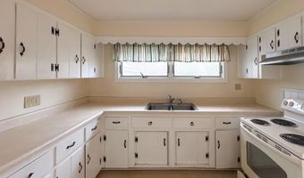 38 Marshall Dr, Burlington, VT 05408