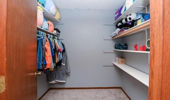 508 Rosemary Ln, Anamosa, IA 52205