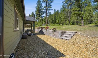 33 Parkland Dr, Blanchard, ID 83804