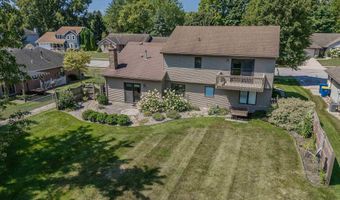 914 S Duesenberg Dr, Auburn, IN 46706