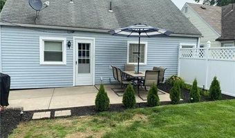 256 S Roanoke Ave, Austintown, OH 44515