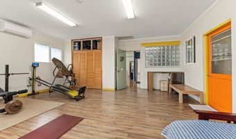 396 Kahiki St, Kahului, HI 96732