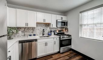 4002 LINKWOOD Rd D, Baltimore, MD 21210