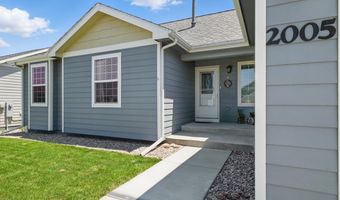 2005 PINE Ave, Cheyenne, WY 82007
