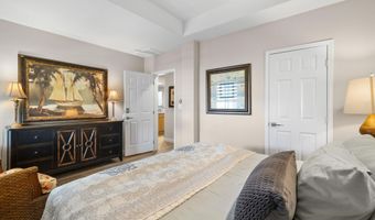 978 Kupulau Dr, Kihei, HI 96753