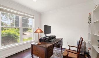 8701 BRADMOOR Dr, Bethesda, MD 20817