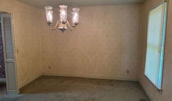 124 Albemarle Drive Dr, Ahoskie, NC 27910