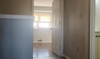 805 N Oswego St, Allentown, PA 18109