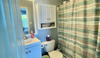 4024 Blue Jay St, Bay St. Louis, MS 39520