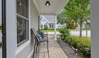 2 Natanis Ln, Arundel, ME 04046