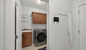 1231 MIRACLE Pkwy, Cheyenne, WY 82009