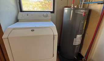 90 Sunset Cir, Campton, NH 03223