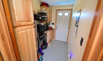 272 Narrows Rd, Barnstead, NH 03225