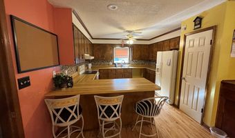 145 Robin Ln, Bainbridge, GA 39819