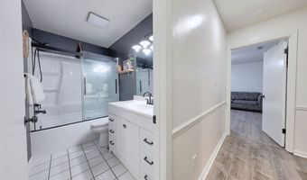 1477 Lake Dr, Bainbridge, GA 39817