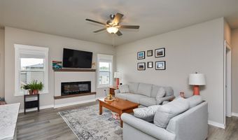 1917 Southbridge Dr, Adel, IA 50003