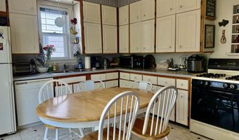 513 Walnut St, Alma, MI 48801
