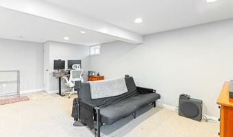 35 Woodbine St, Attleboro, MA 02703