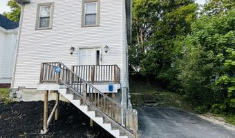24 Merrimac St, Bangor, ME 04401