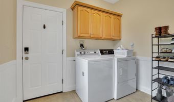 7 Tinker Pond Rd, Bolton, CT 06043