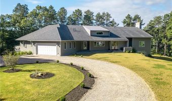 21 Fairview Ave, Hopkinton, RI 02832