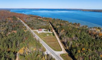 9090 M-68, Alanson, MI 49706