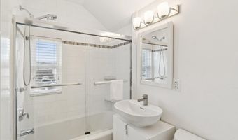 5300 WILSON Blvd, Arlington, VA 22205