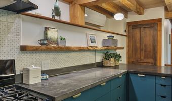 155 Sweeney Ln, Cambridge, VT 05464