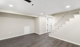 1176 Duxberry Ave, Columbus, OH 43211