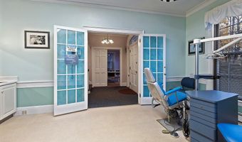 132 State St, Augusta, ME 04330