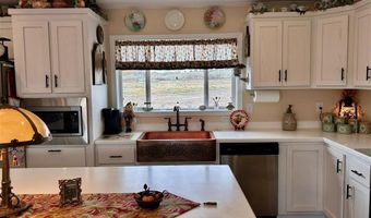 4127 Golf Course Rd, Basin, WY 82410