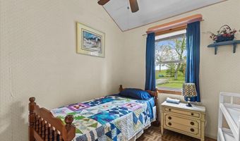61 Bourdeau Ln S, Alburgh, VT 05440