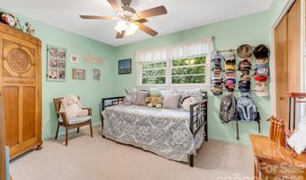 95 Pensacola Ave, Arden, NC 28704